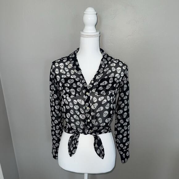 Aeropostale Sheer Skull Long Sleeve Button Up Shirt Woman’s XS Black Heart Eyes - Picture 1 of 9
